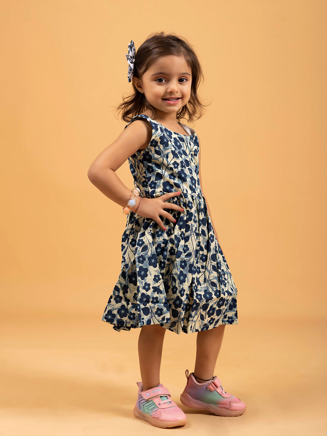 Kids Blue Floral Printed Sleeveless Cotton Dress