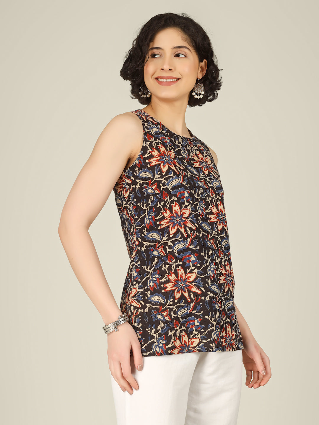 Black Printed Round Neck Sleeveless Cotton Top