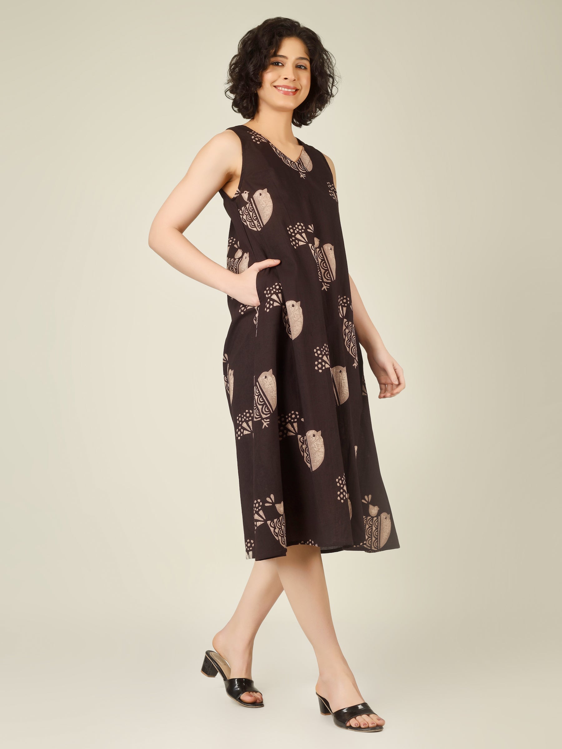 Brown Printed V-Neck Sleeveless A-Line Cotton Dress