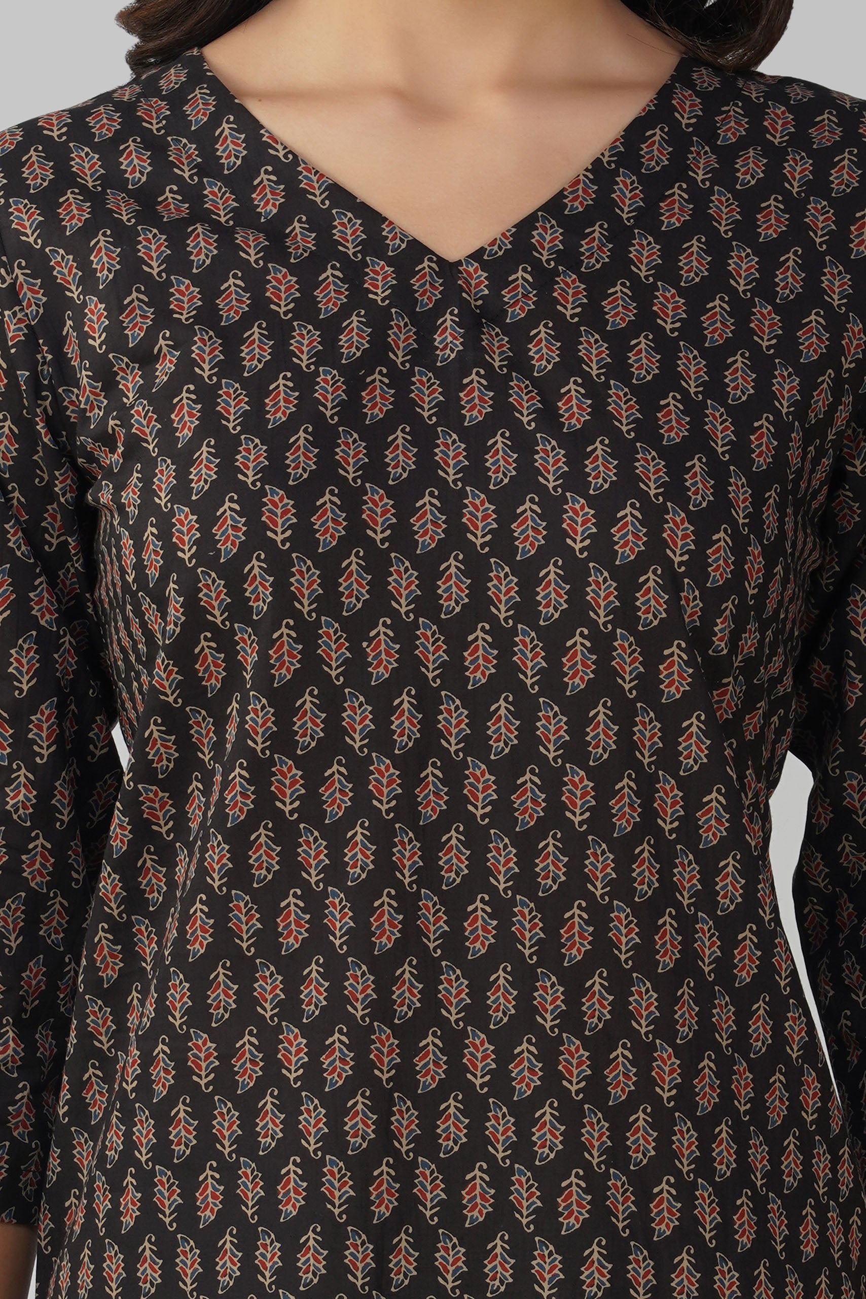 Black Printed V-Neck Cotton Kurta Set
