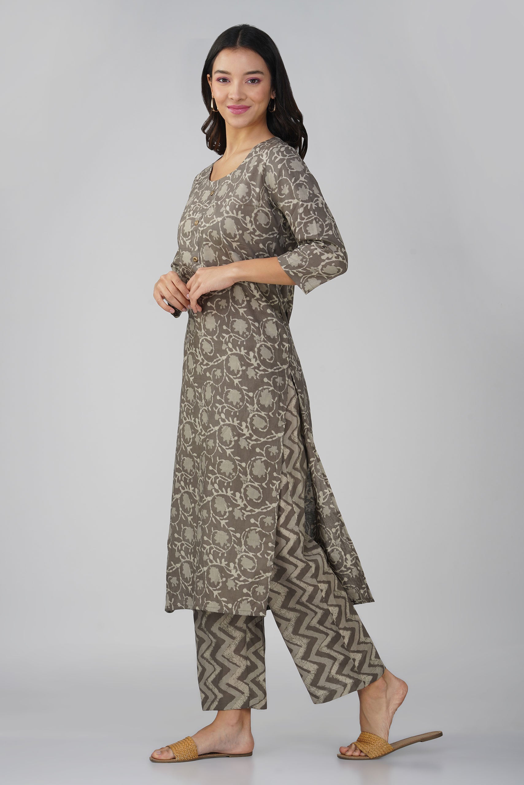Granite Grey Printed Round Neck Cotton Kurta Set