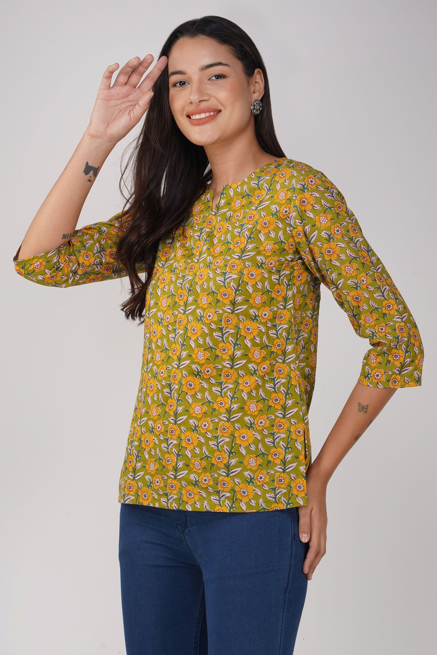 Green Printed Round V-Neck Cotton Top