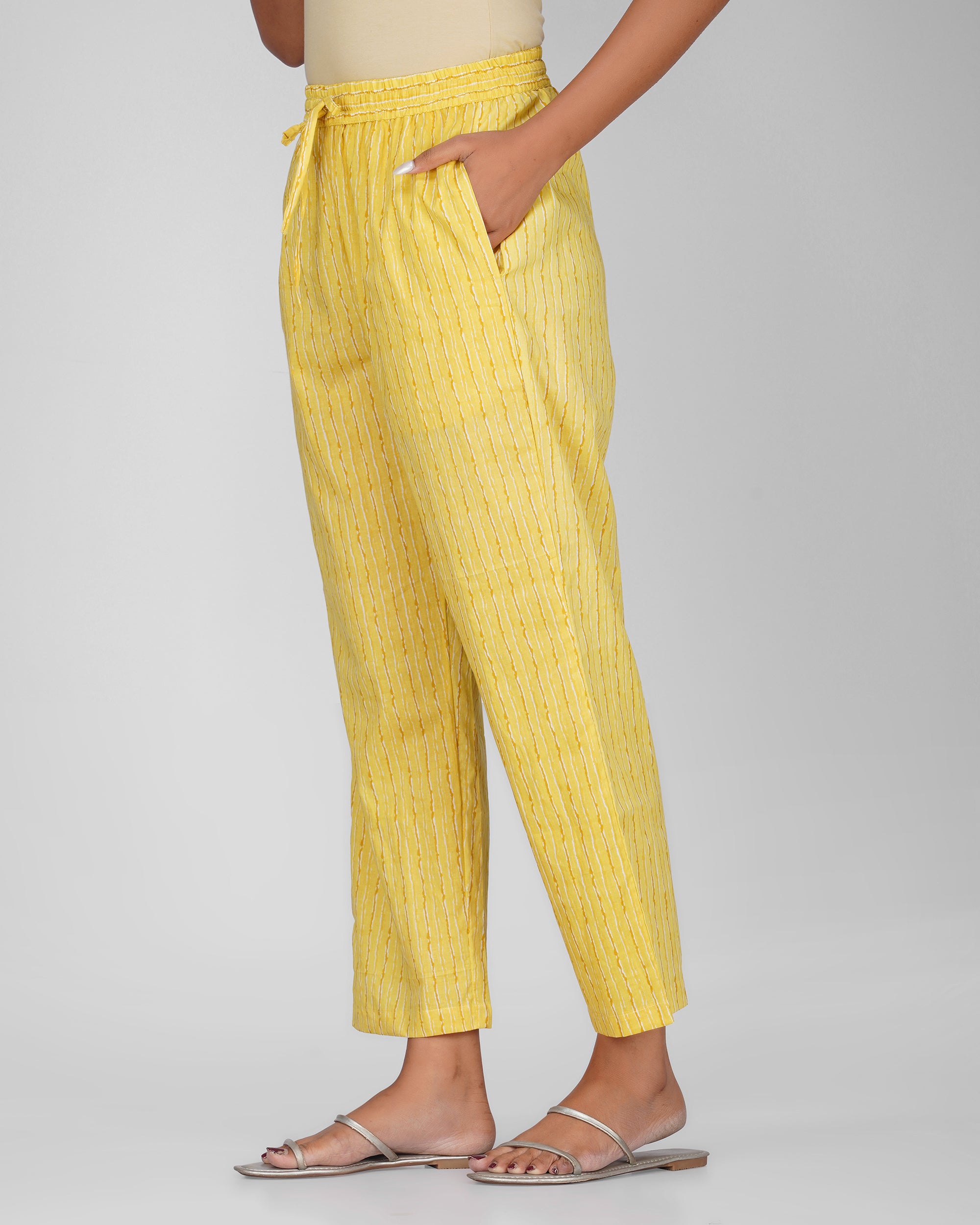 Yellow Printed Round V-Neck Cotton Kurta Set