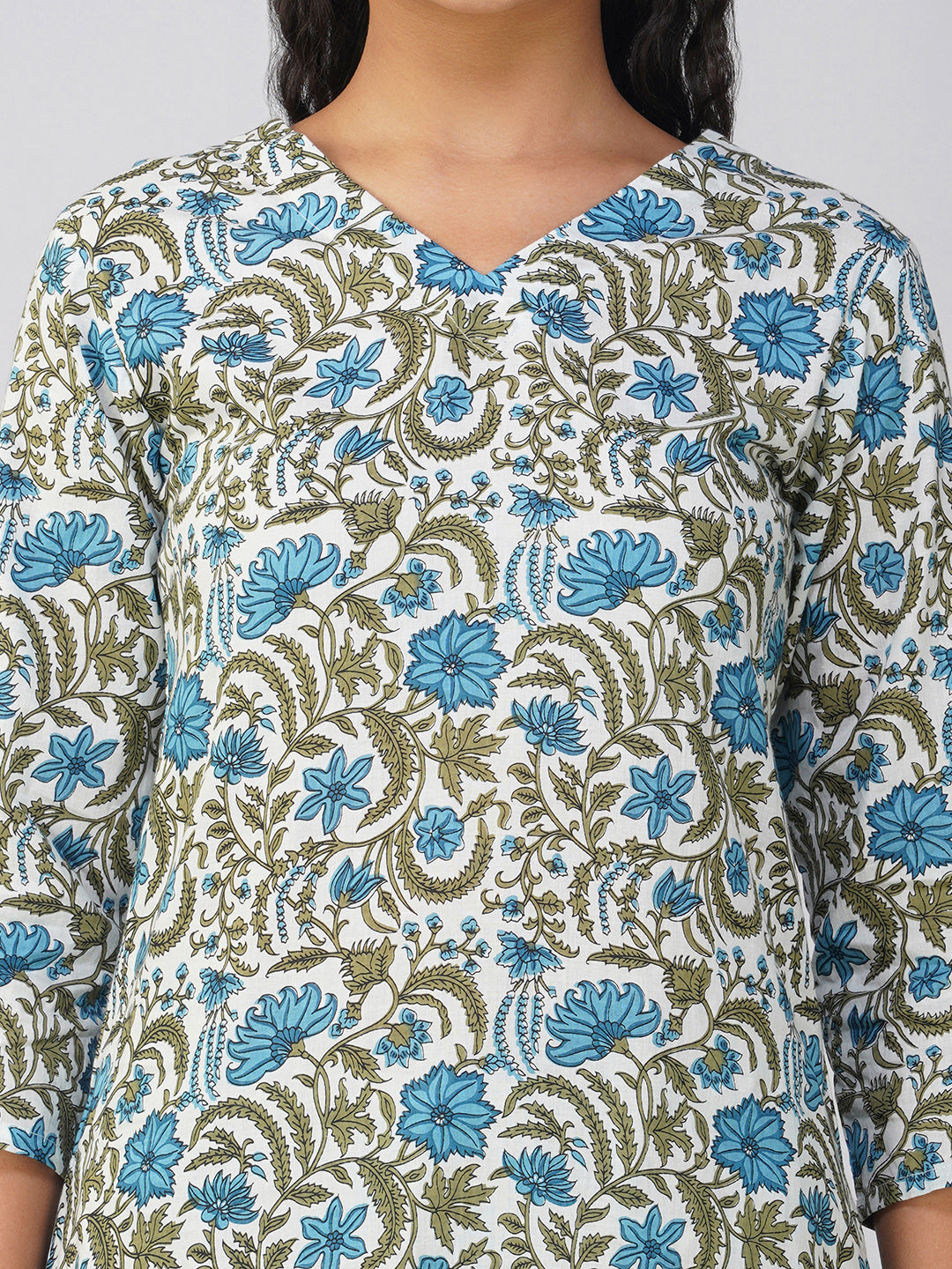 White Printed V-Neck Cotton Kurta Set