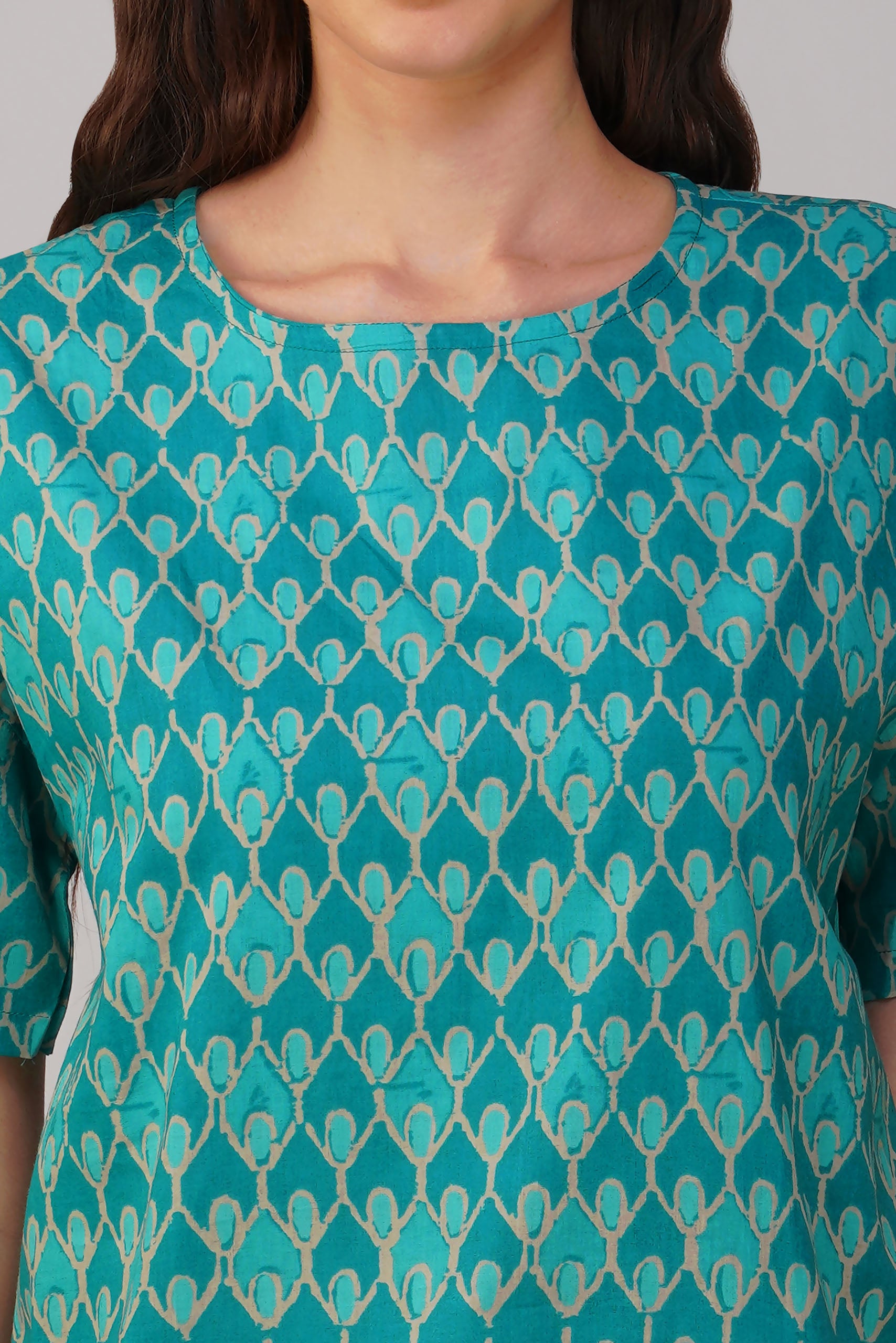 Turquoise Printed Cotton Box Top