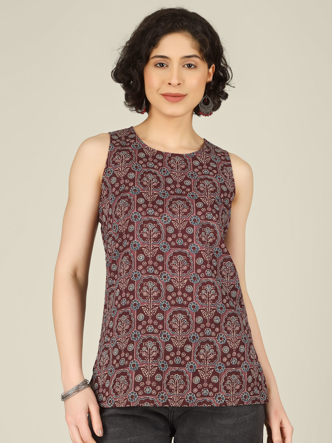 Brown Printed Round Neck Sleeveless Cotton Top