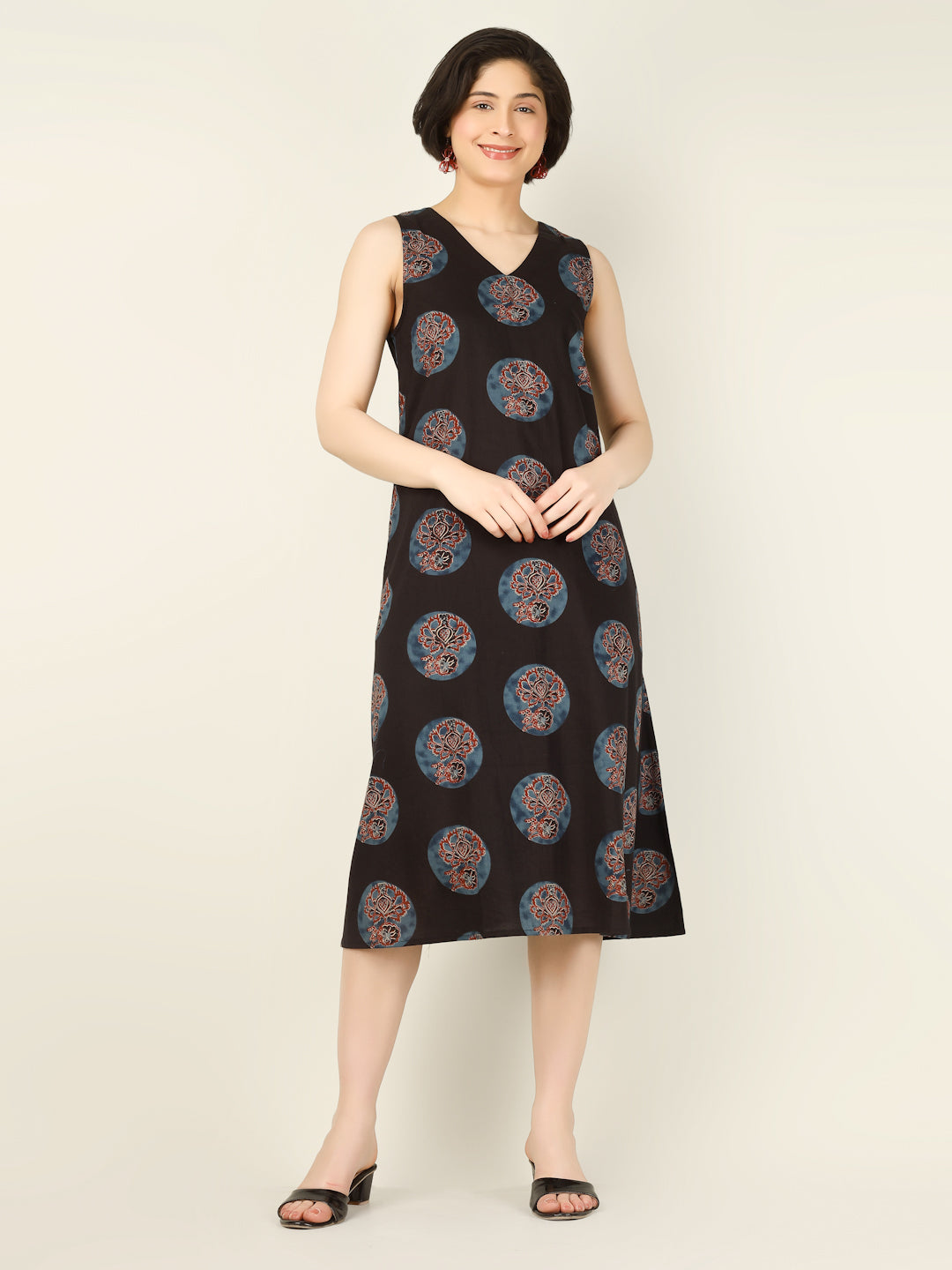 Black Printed Sleeveless V-Neck A-Line Cotton Dress