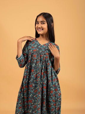 Kids Teal Green Printed Alia Cut Cotton Kurta Set