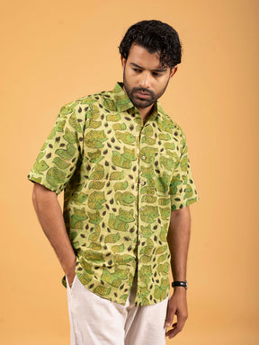 Mens Green Printed Half-Sleeve Shirt