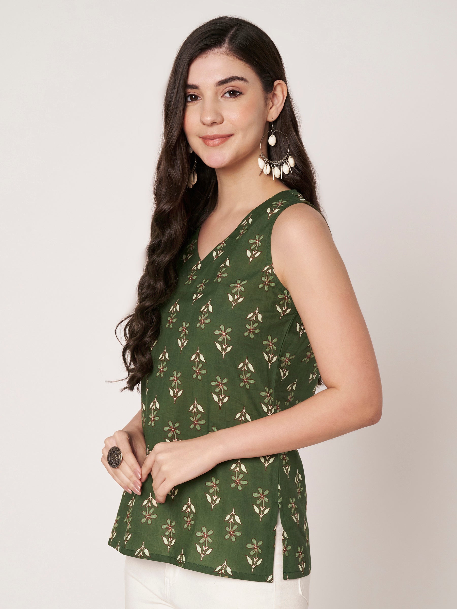 Green Printed Sleeveless V-Neck Cotton Top