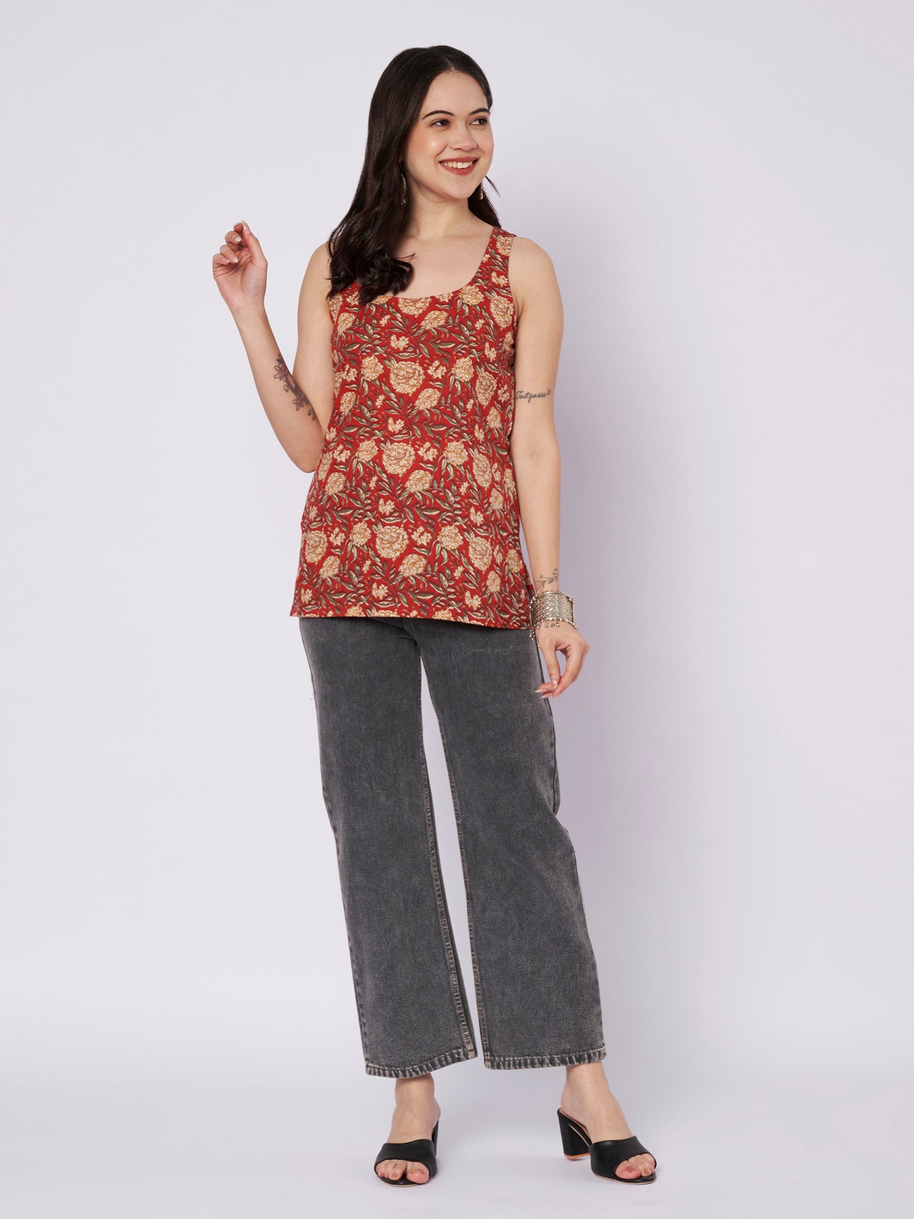 Maroon Printed Sleeveless Cotton Top