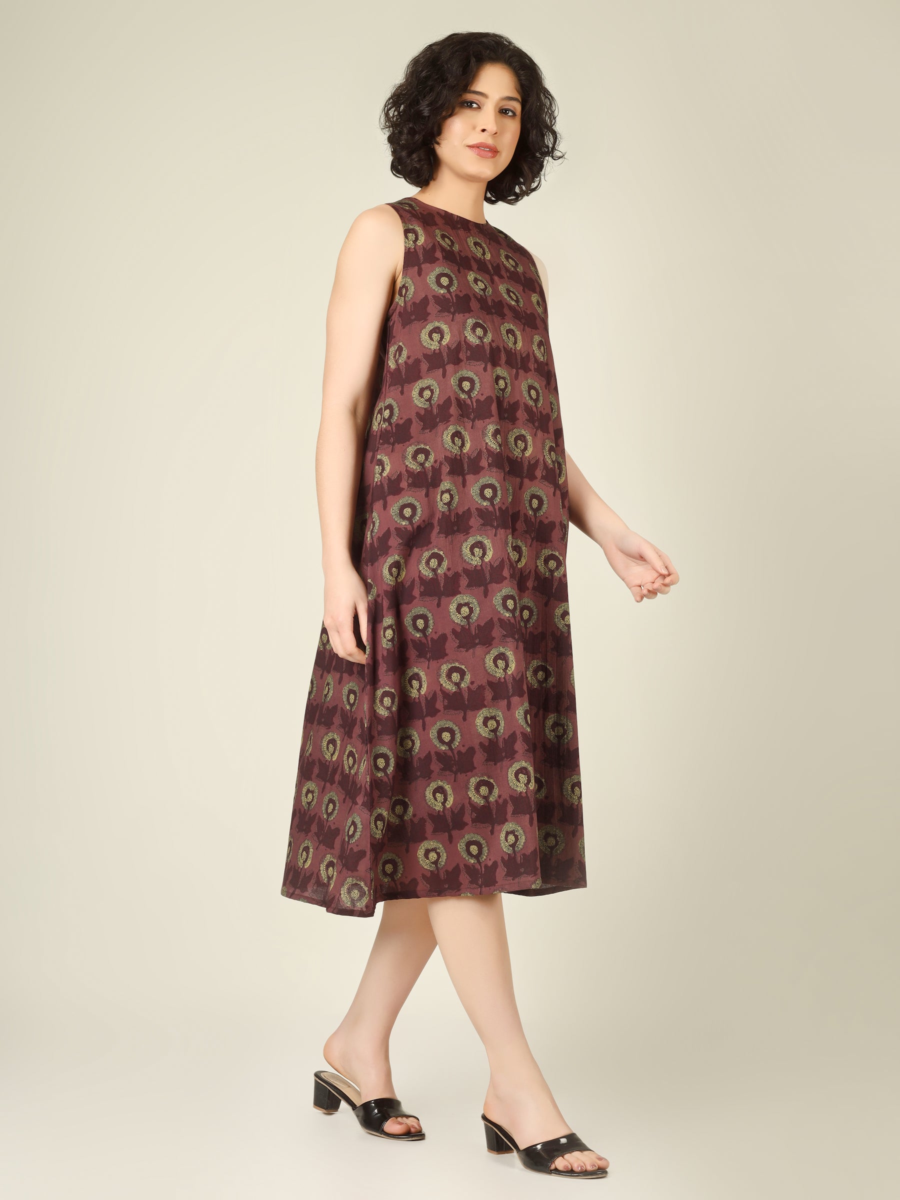 Brownish Red Printed Sleeveless A-Line Cotton Dress