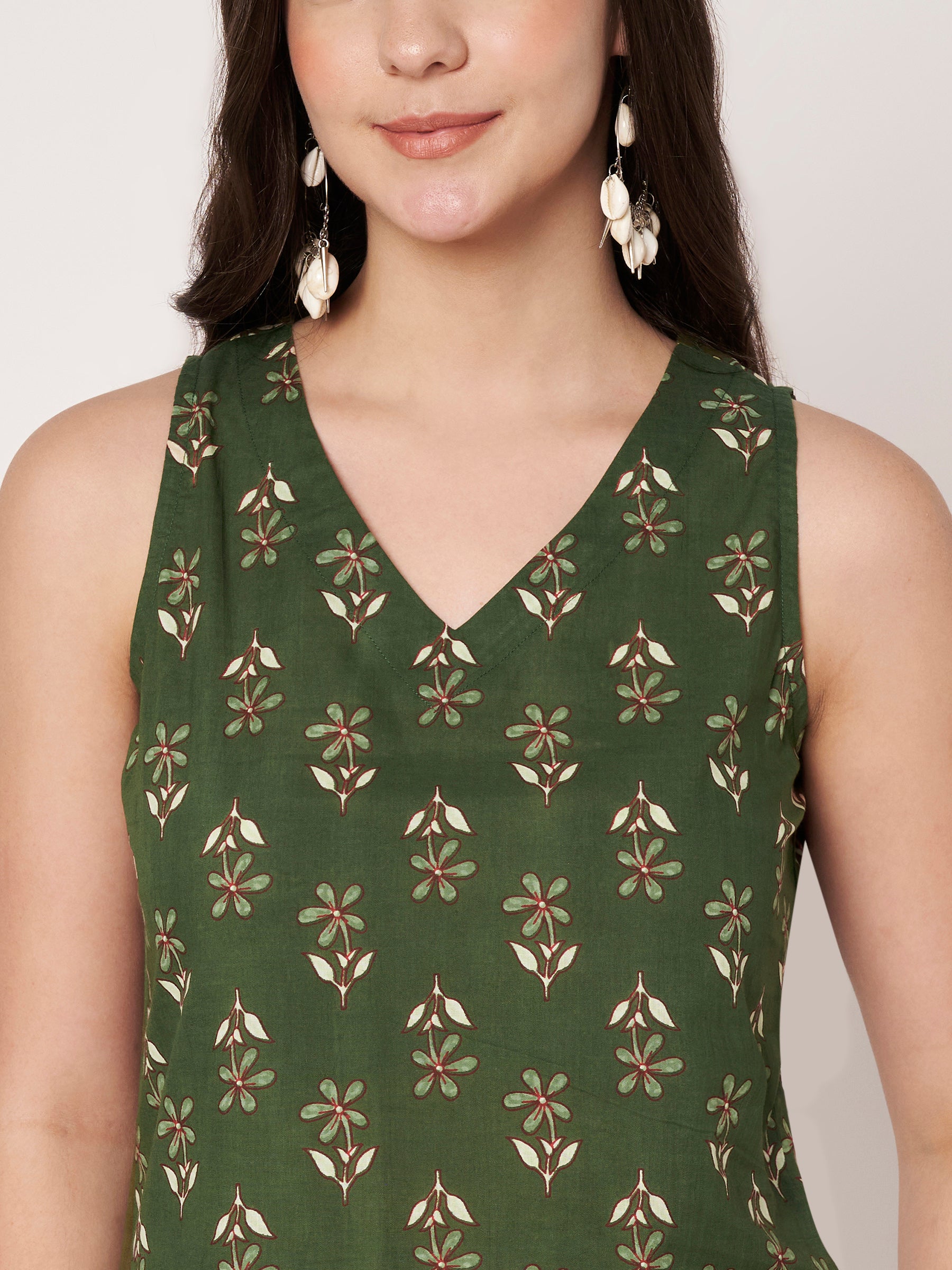Green Printed Sleeveless V-Neck Cotton Top