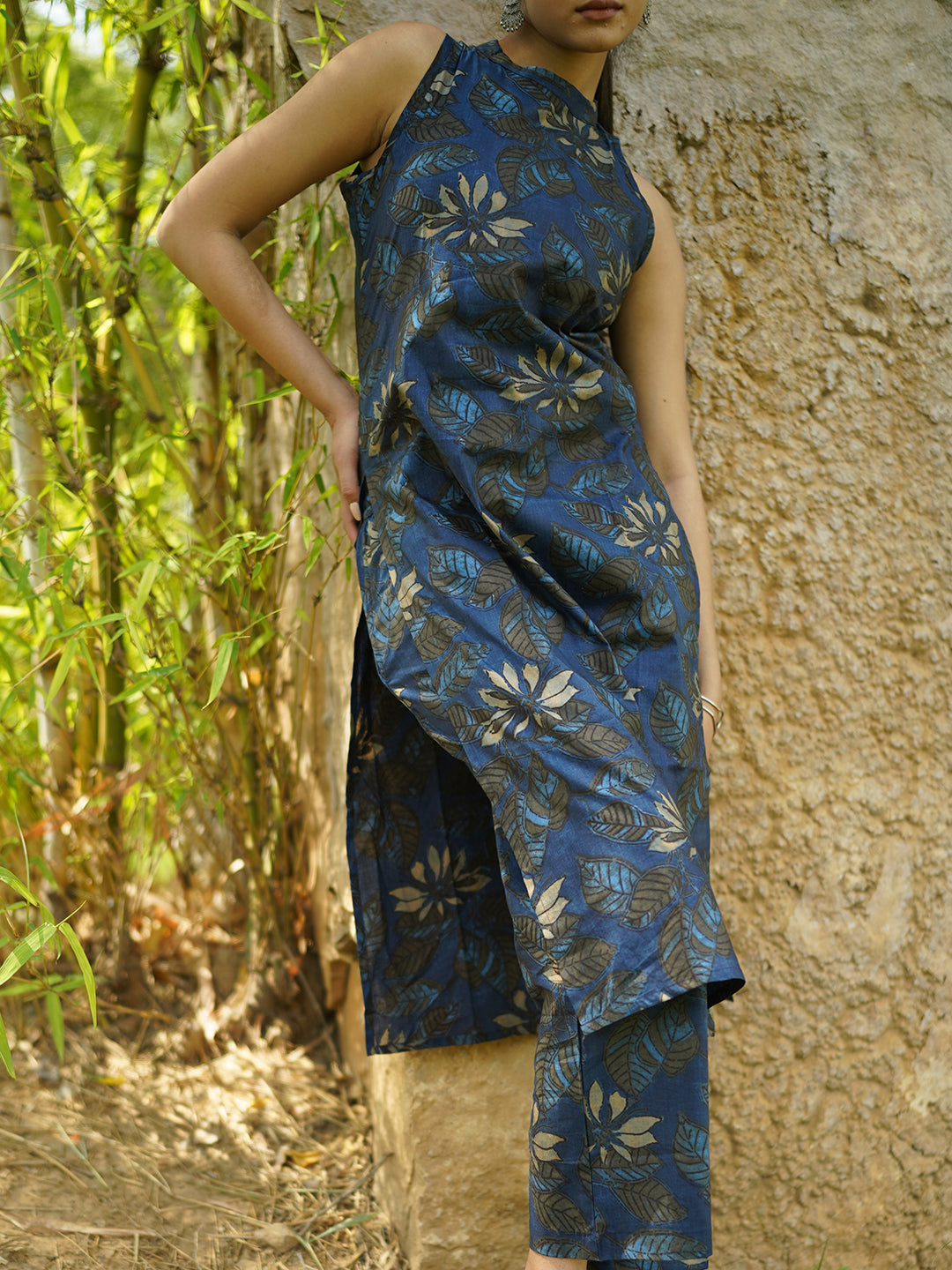 Blue Printed Sleeveless Cotton Kurta Set