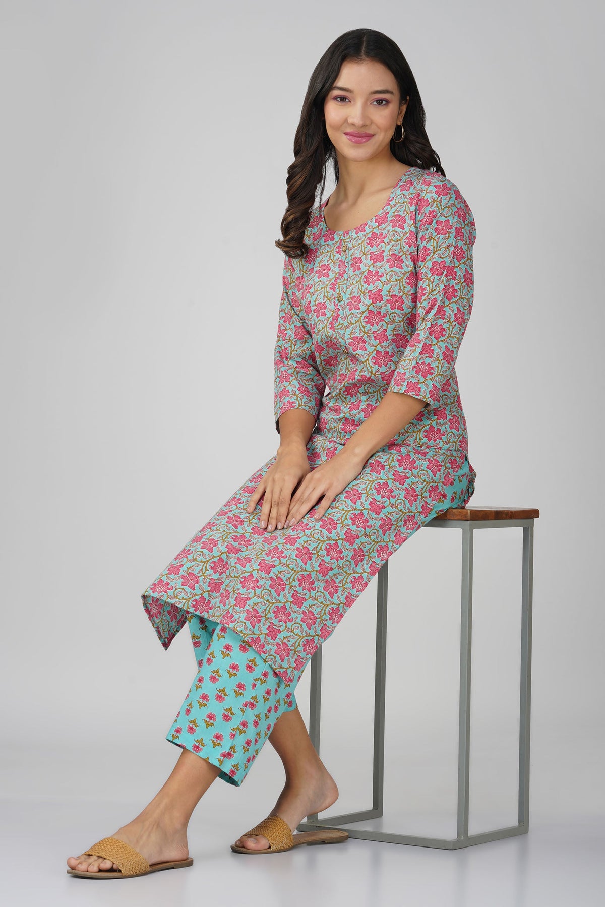 Blue Printed Round Neck Cotton Kurti