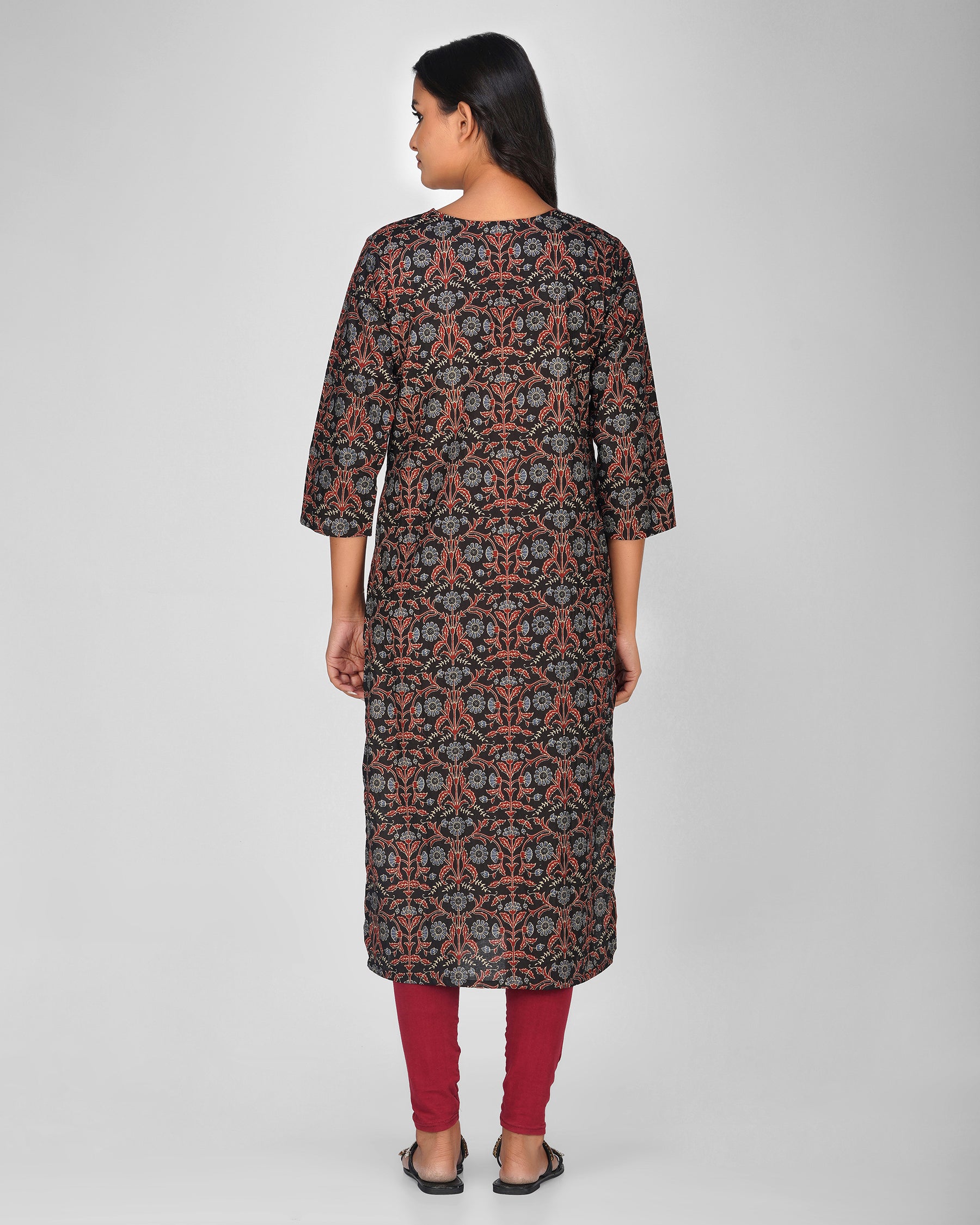 Black Printed Round-V Neck Cotton Kurti