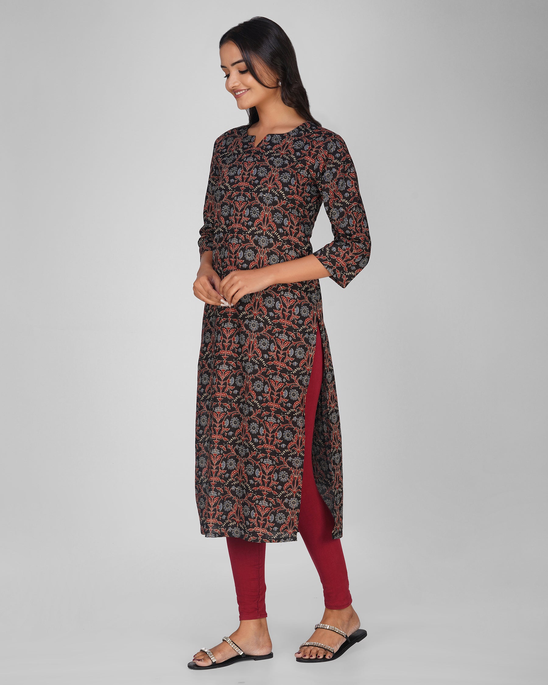 Black Printed Round-V Neck Cotton Kurti