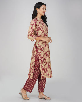 Maroon Printed Round V-Neck Cotton Kurti