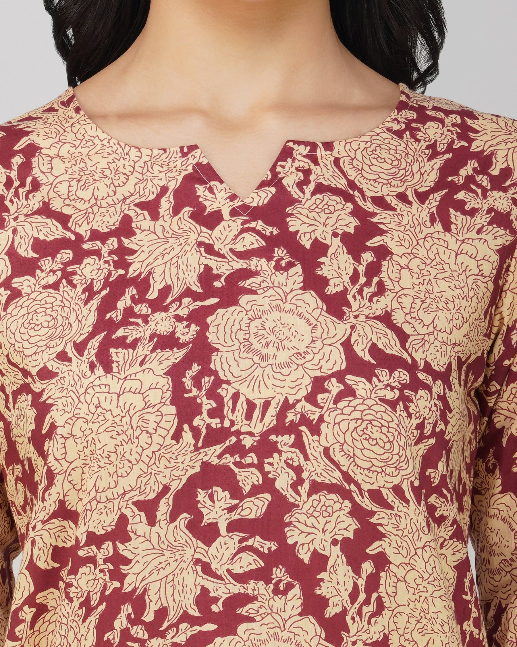 Maroon Printed Round V-Neck Cotton Kurti