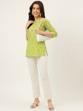 Green Printed Round Keyhole Neck Cotton Top