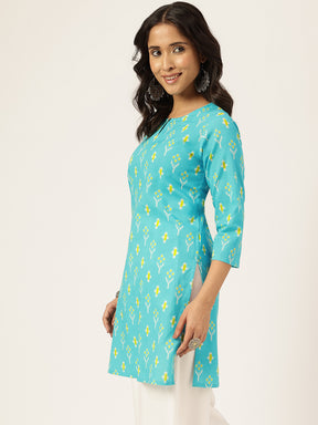 Sky-Blue Printed Round Keyhole Neck Short Cotton Kurti