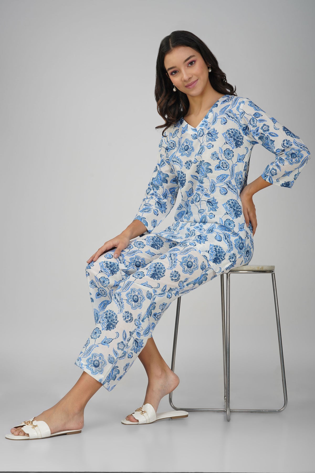 White Printed V-Neck Cotton Co-ord Set